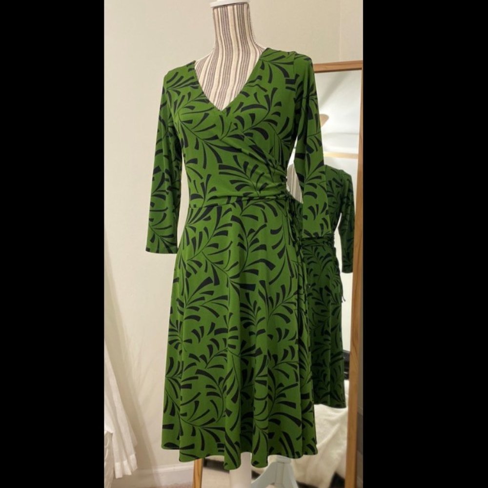 LONDON TIMES open back midi dress in Olive